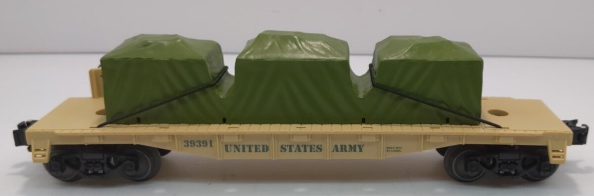 Lionel 6-39391 O Gauge US Army Flatcar w/ Tarped Freight Load