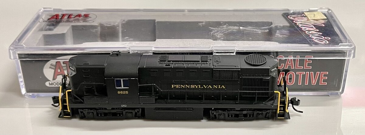 Atlas 42640 N Scale Pennsylvania RS-11 Diesel #8625 LN/Box