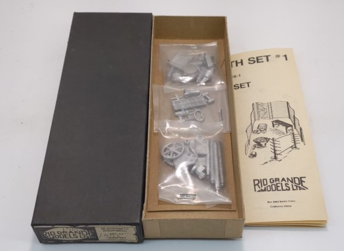 Rio Grande Models 1 HO Blacksmith Shop Set