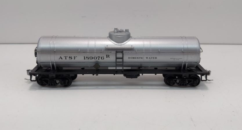 Athearn 1130 HO Scale Atchison Topeka Santa Fe Work Train Tank Car # 189076 Kit