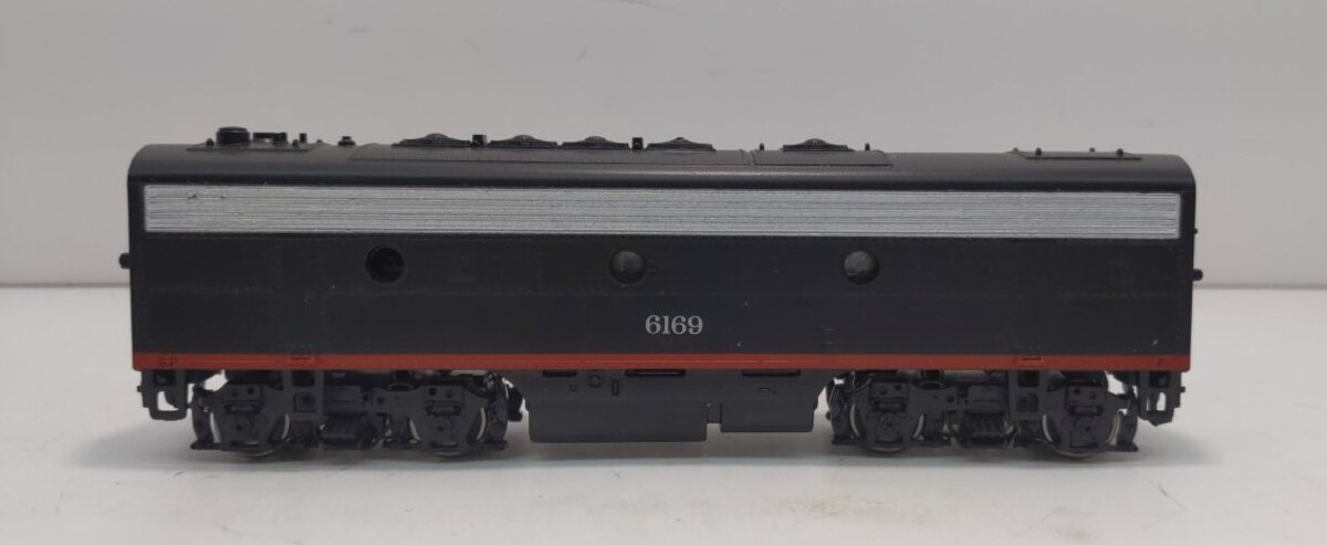 Athearn 3242 HO Southern Pacific 'Black Widow' PWR F7B Diesel Locomotive #6169
