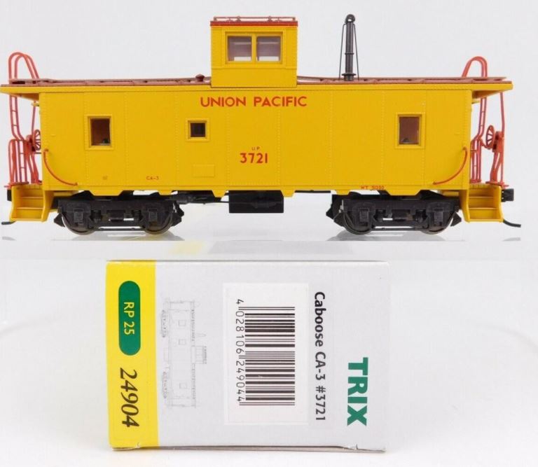 Trix 24904 HO Scale Union Pacific CA-3 Caboose #3721 LN/Box