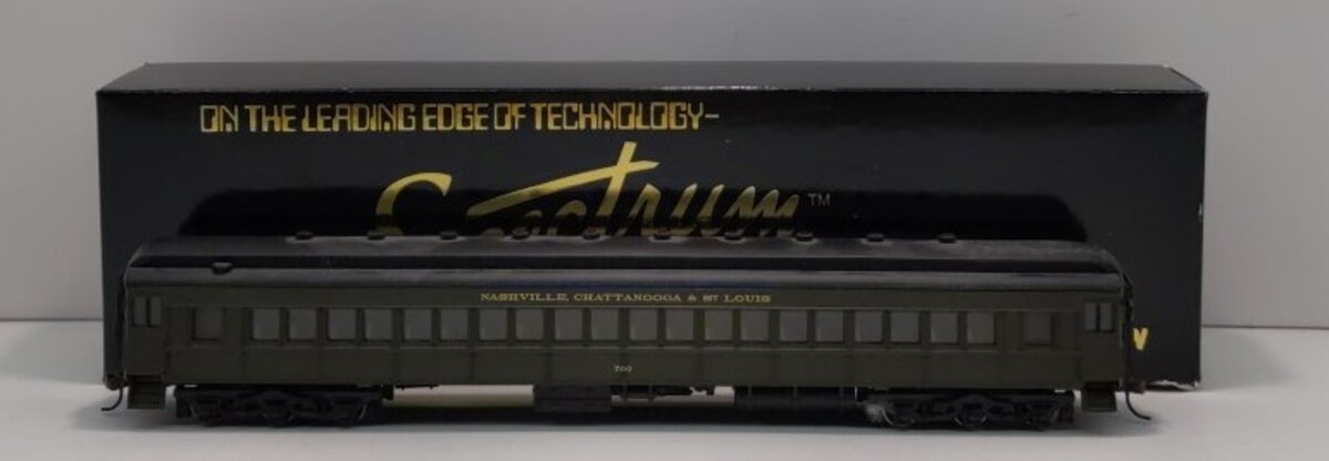 Bachmann 89432 HO NC&St.L Coach Car #700