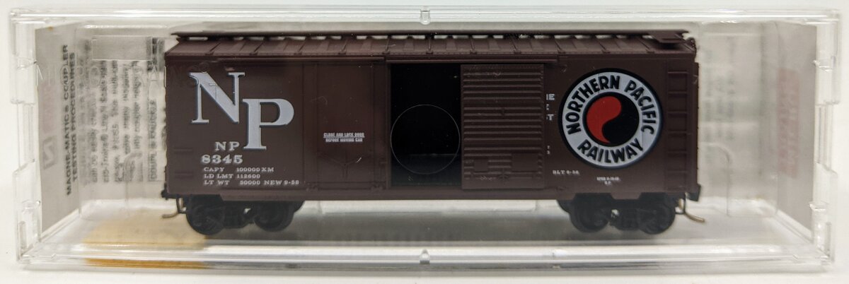 Micro-Trains 02200040 N Northern Pacific 40' Plug & Sliding Door Boxcar #8345