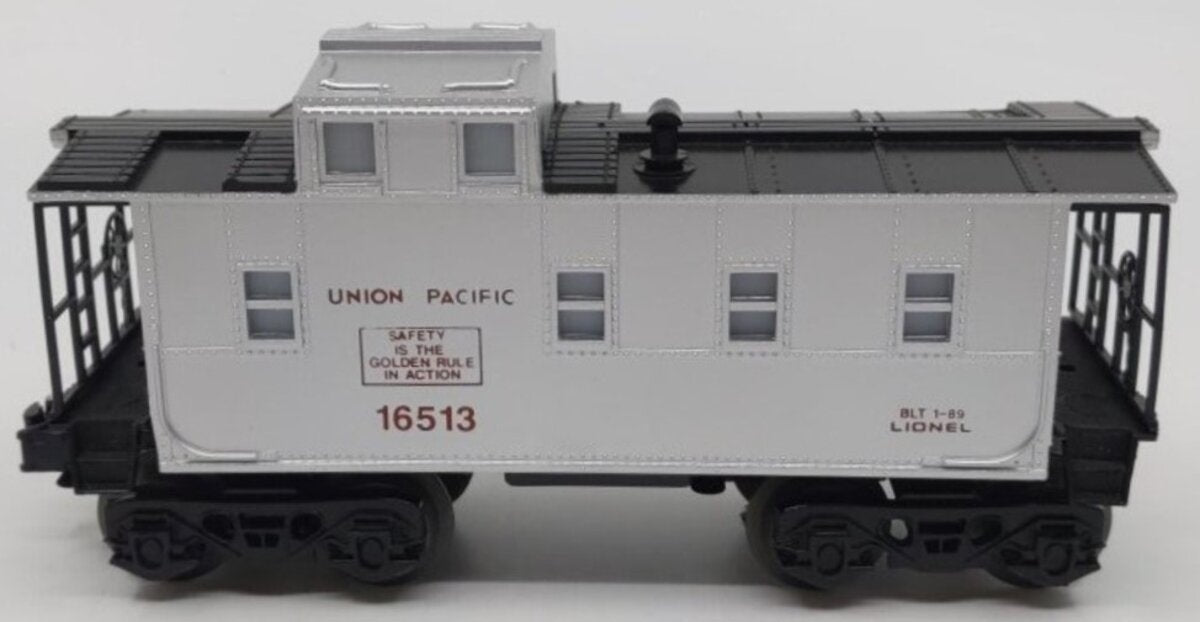 Lionel 6-16513 O Gauge Union Pacific Silver Illuminated Caboose #16513 LN/Box