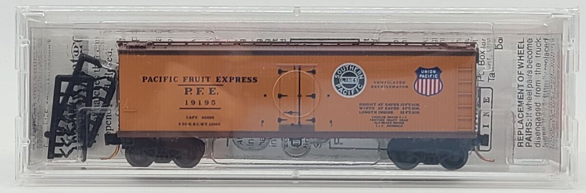 Micro-Trains 04700060 N Pacific Fruit Express 40' Double Sheathed Reefer #19195 LN/Box