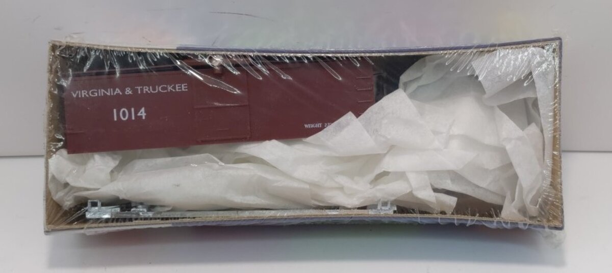 Roundhouse 3283 HO Virginia & Truckee Box Car Kit