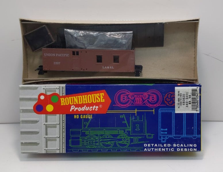 Roundhouse 3401 HO Union Pacific Old Timer Caboose Kit  #3305 EX/Box