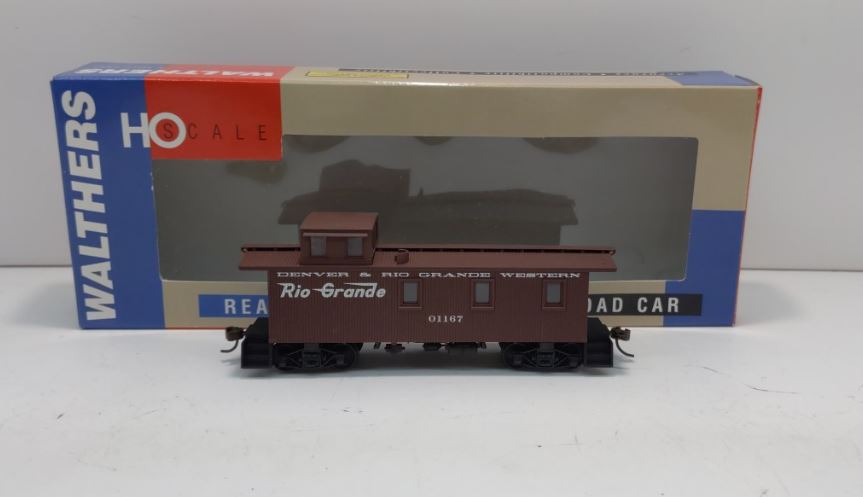 Walthers 932-7508 HO Scale Denver & Rio Grande 30' Wood Caboose #01167 LN/Box
