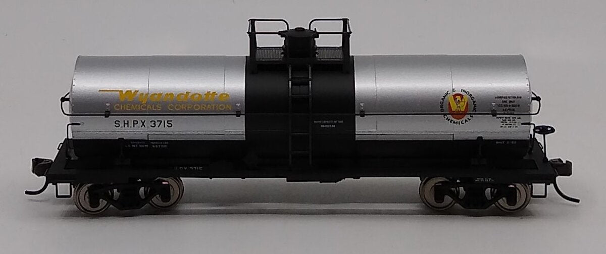 Atlas 1083-1 HO Wyandotte Chemicals 11,000 Gallon Tank Car #3715 MT/Box