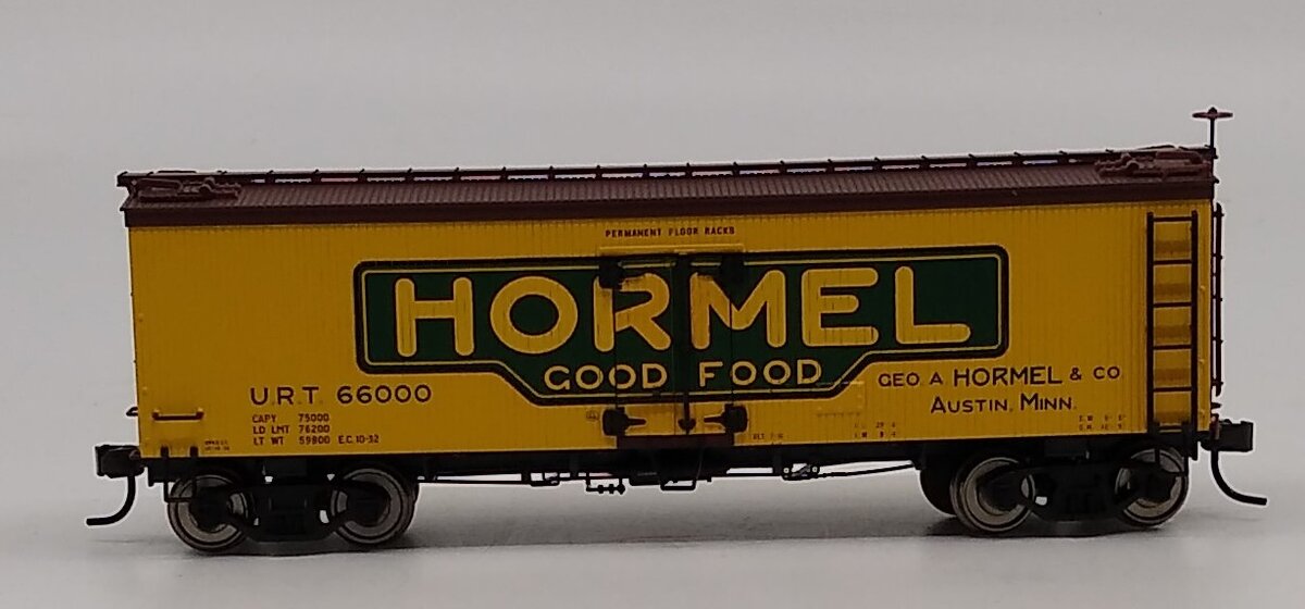 Atlas 6105-1 HO Hormel 36' Wood Refrigerator Car LN/Box