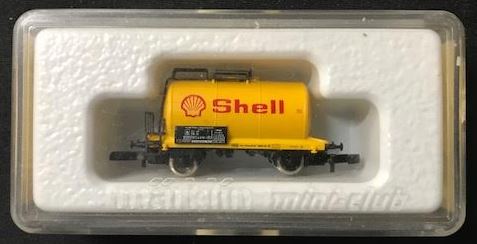 Marklin 8611 Z Scale DB Shell Petroleum Oil 2-Axle Tank Car