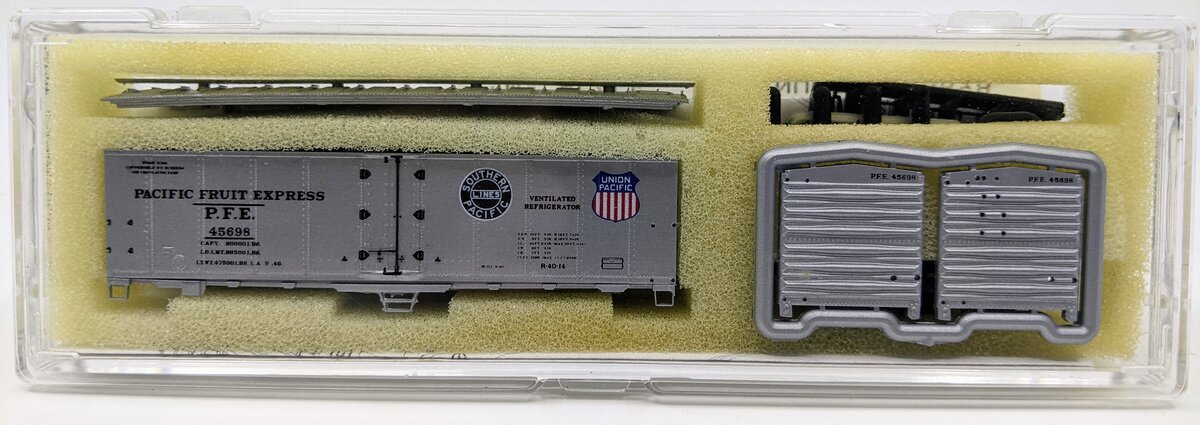 InterMountain 45698 N Scale Pacific Fruit Express Aluminum Ice Gunker Car Kit