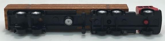 Noch 4745 Z Scale Logging Truck With Red Cab