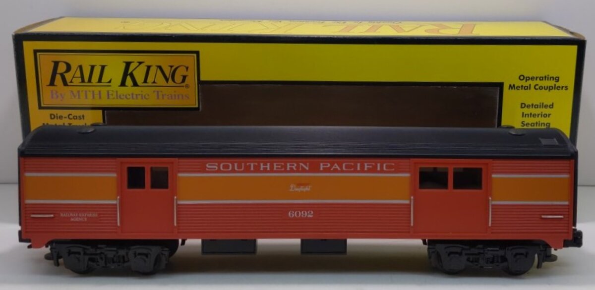 MTH 30-6060S O Gauge Southern Pacific Streamlined Baggage Car #6092 LN/Box