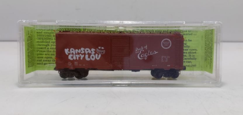 Deluxe Innovations 141521 N Scale MP "Kansas City Lou" 40' Boxcar #34214 MT/Box