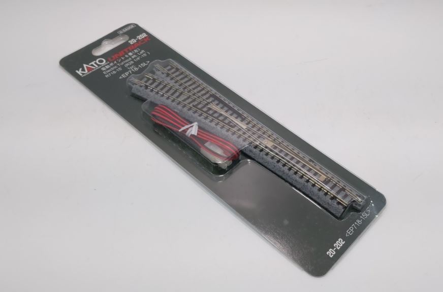 Kato 20-202 N 28 1/4"-15° Radius # 6 Left Hand Electric Curved Turnout