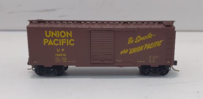 Micro-Trains 02000070 N Union Pacific 40' Standard Single Door Boxcar #190576 LN/Box