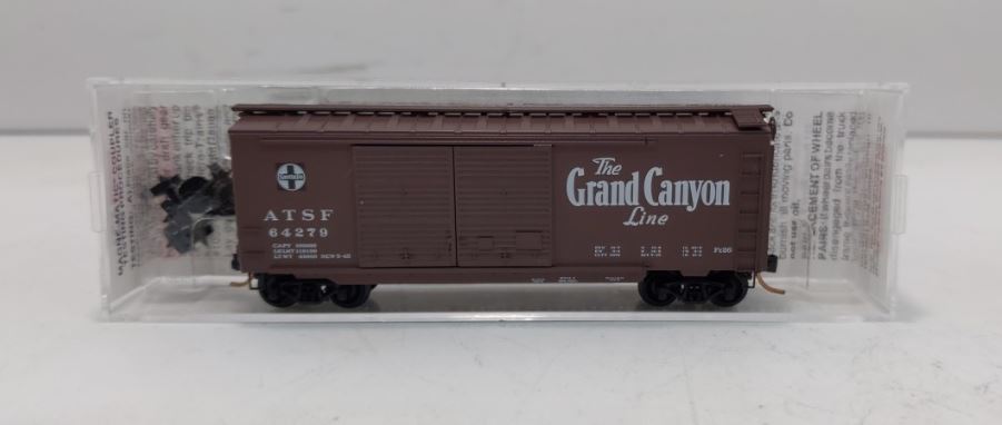 Micro-Trains 02300290 N AT & Santa Fe 40' Standard Double Door Boxcar #64279