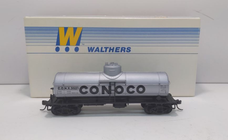 Walthers 932-5002 HO Conoco 36' 10,000 Gallon Single Dome Tank Car # 3521 Kit