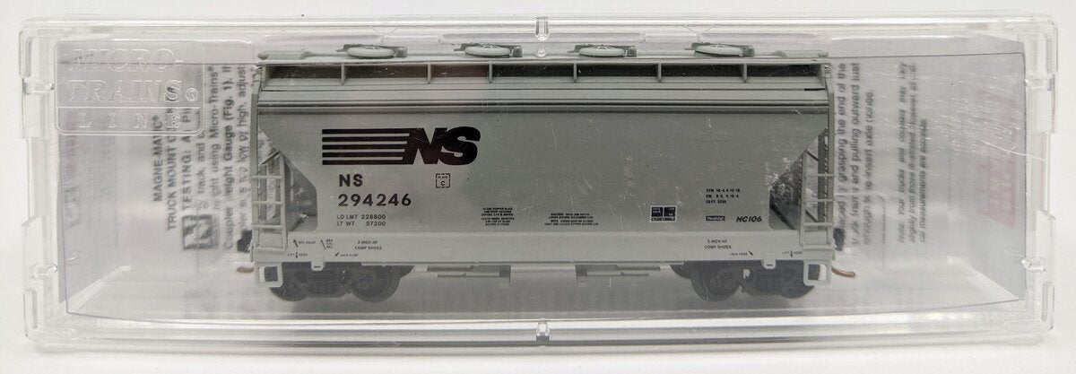 Micro-Trains 09200240 N Scale Norfolk Southern ACF 2-Bay Covered Hopper #294246 LN/Box