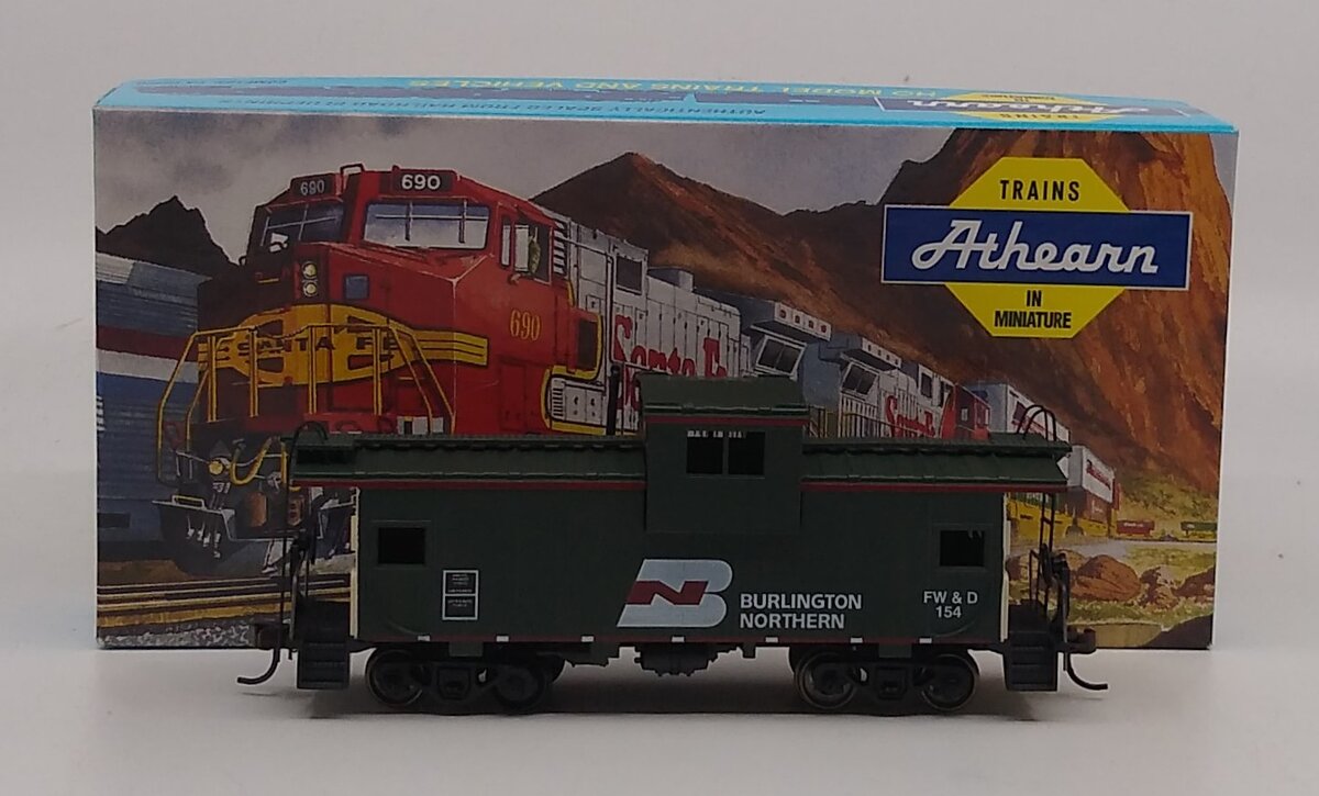 Athearn 5390 HO Scale BNSF WV Caboose #154