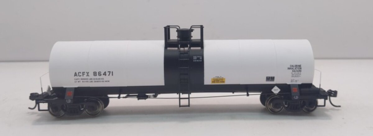Atlas 1553-2 HO Scale ACFX 17,360 Gallon Tank Car #86471 LN/Box