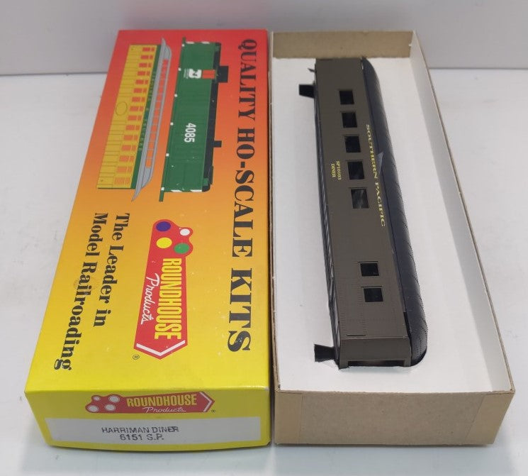 Roundhouse 6151 HO Southern Pacific Diner Car Kit