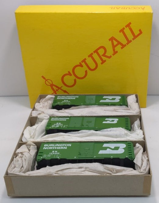 Accurail 3318 HO Burlington Northern 40' Steel Box Car Kit (Set of 3)