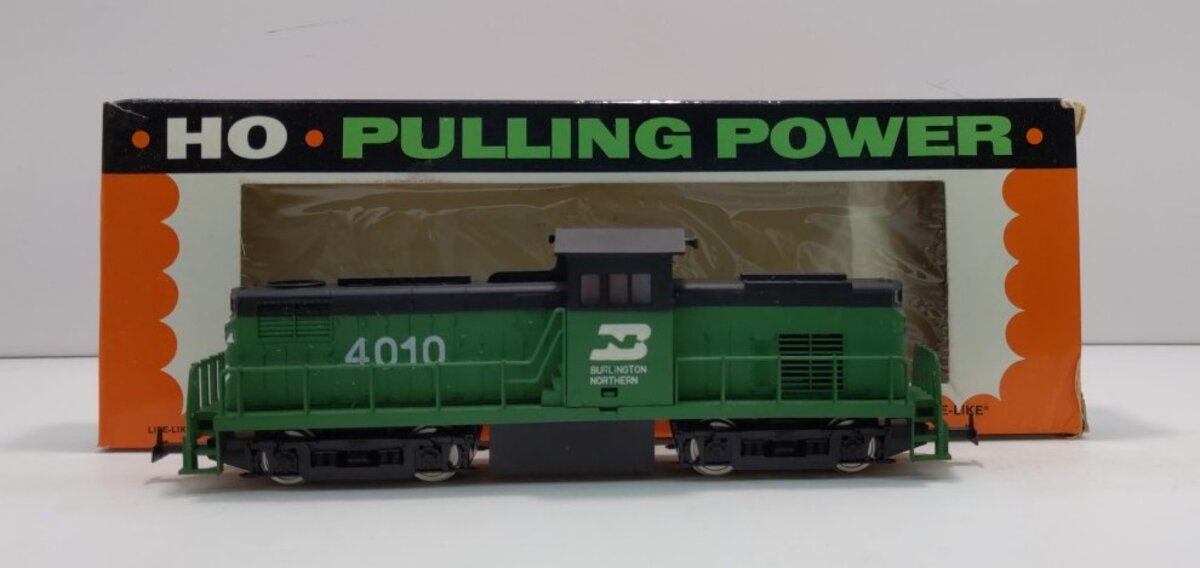 Life Like 08338 HO Burlington Northern ALCO C-415 Diesel Locomotive #4010