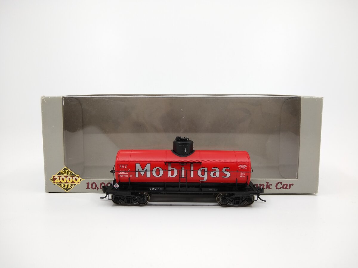 Proto 2000 23174 HO Mobilgas 10,000 Gallon Tank Car #2011 LN/Box