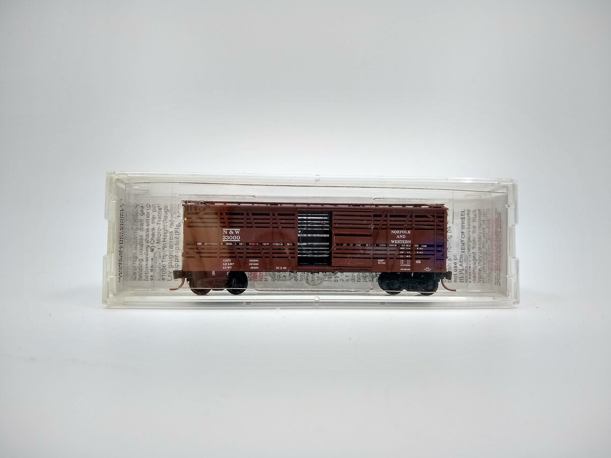 Micro-Trains 03500150 N Norfolk & Western 40' Despatch Stock Car #33000
