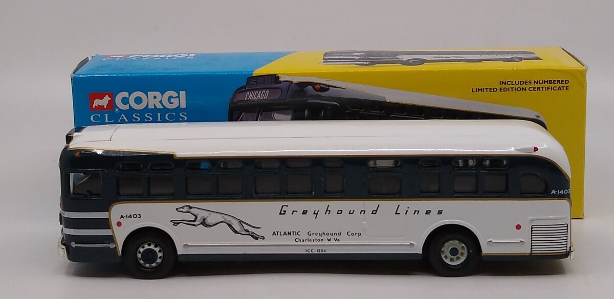 Corgi 54101 1:48 Scale Grey Hound Lines GM 4509 Bus Limited Edition Certificate