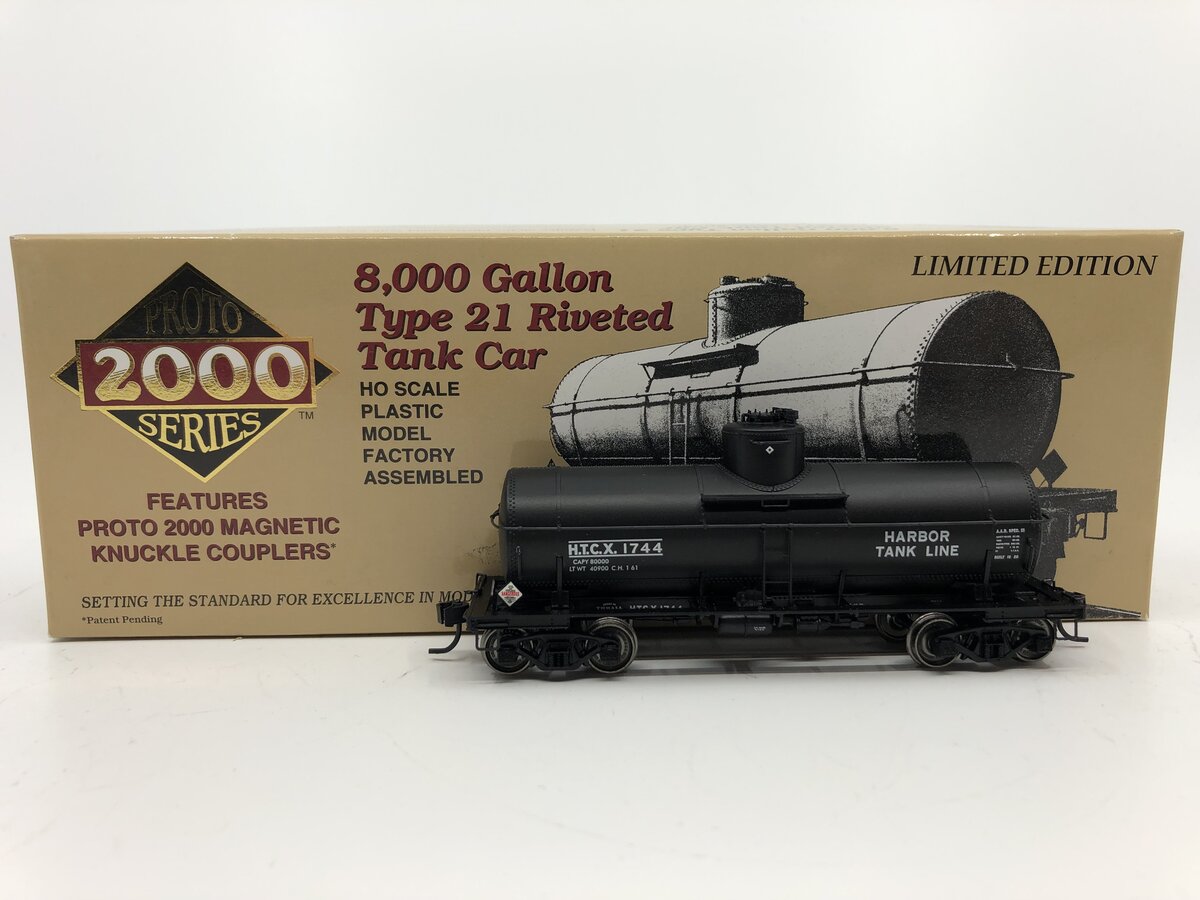 Proto 2000 1744 HO Scale 8000 Gal Type 21 Riveted Tank Car Harbor #1744 LN/Box