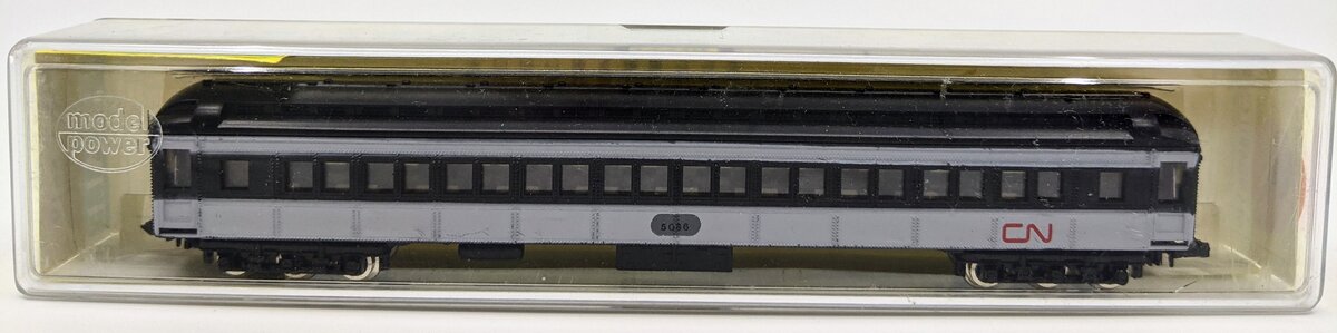 Model Power 8619 N Scale Canadian National Coach Passenger Car EX/Box