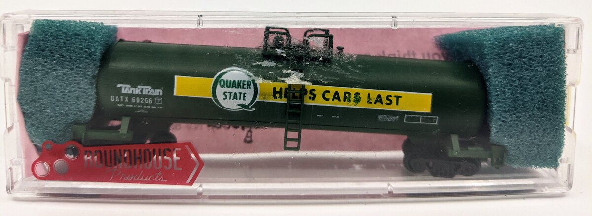 Roundhouse 8456 N Scale Quaker State Tank Car #69256