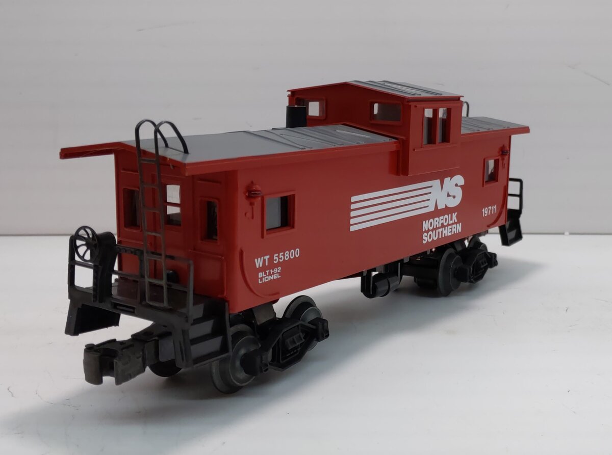 Lionel 6-19711 O Gauge Norfolk Southern Extended Vision Caboose #55800 LN/Box