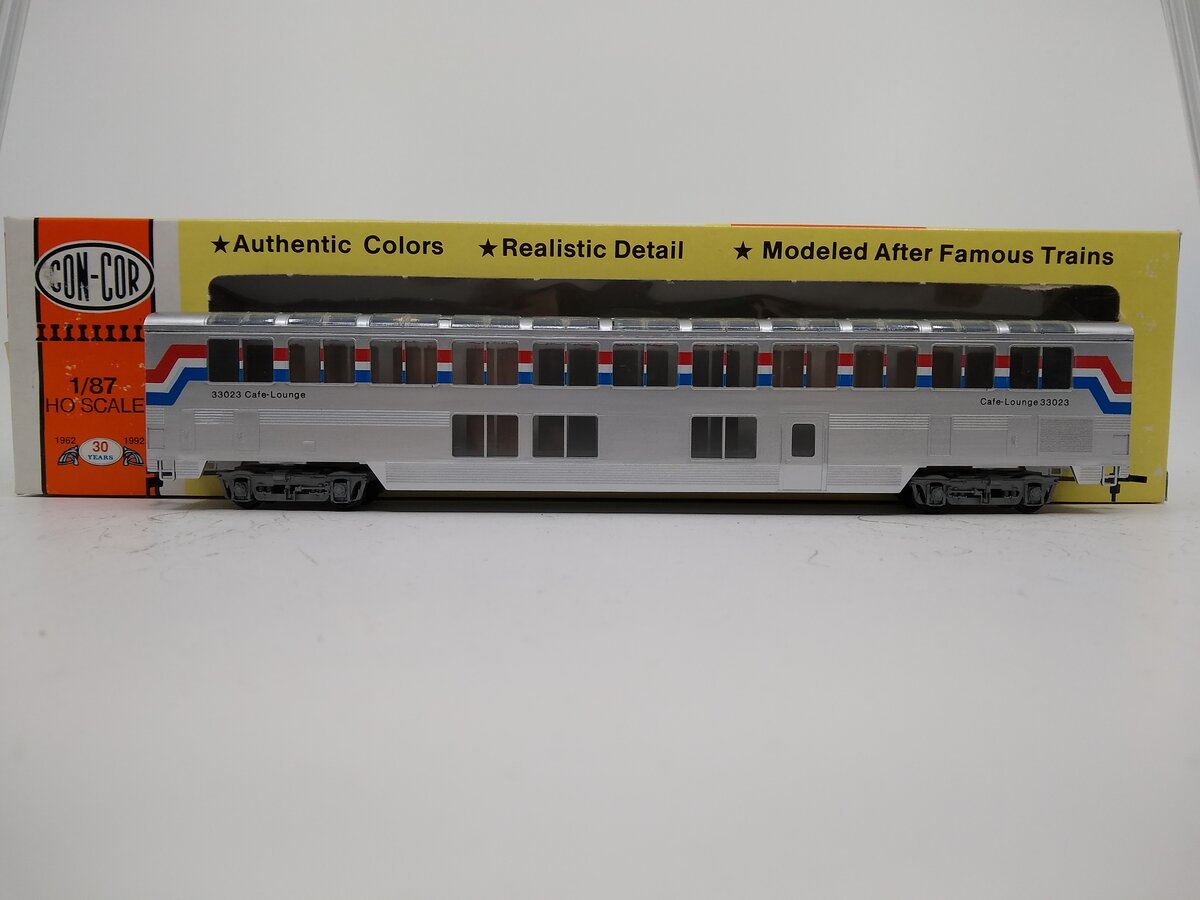 Con-Cor 0001-0842 HO Scale Amtrak Superliner Phase III Lounge Cafe Car Kit
