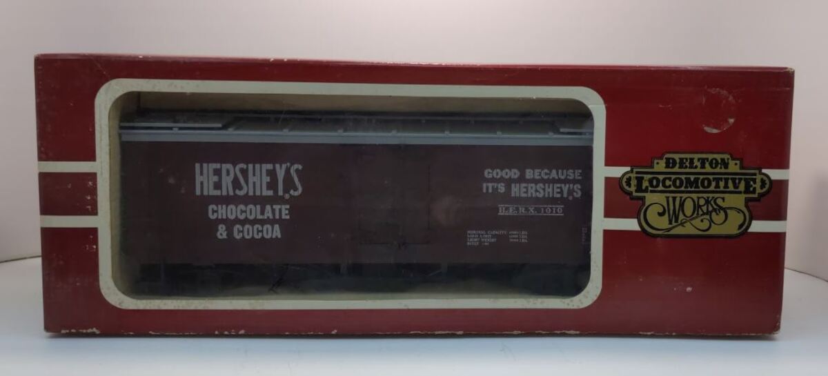 Delton 4258H G Scale Hershey's Reefer Car #1010 LN/Box