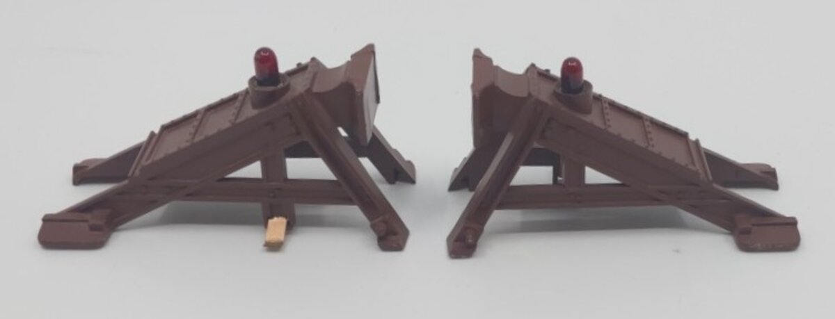 Lionel 6-2290 O Gauge Illuminated Bumpers (Set of 2) EX/Box