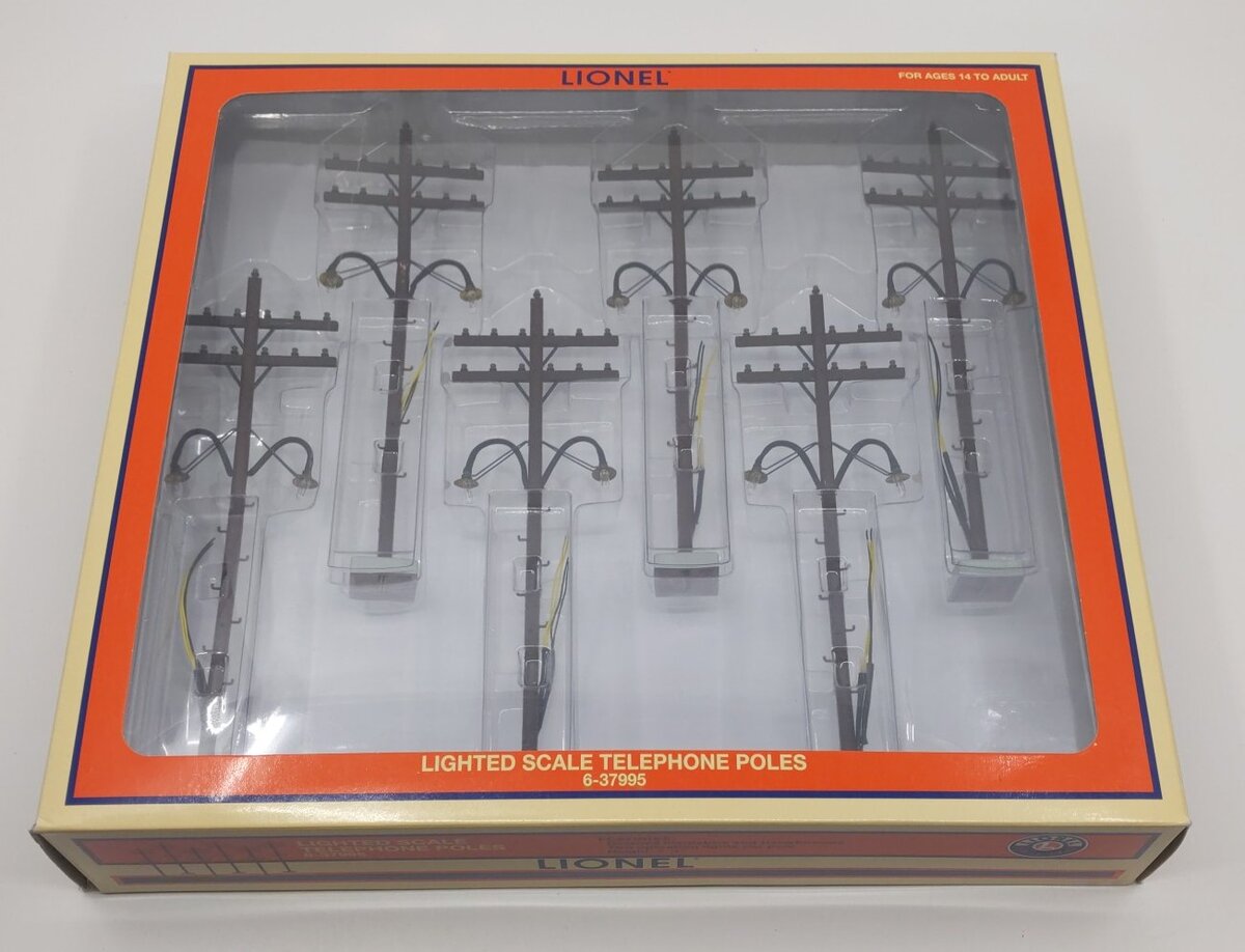 Lionel 6-37995 O Telephone Poles W/Operating Street Lights (Pack of 6) LN/Box