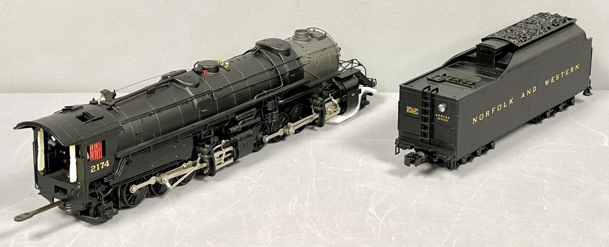MTH 20-3072-1 O Gauge N&W 2-8-8-2 Y6b Steam Locomotive & Tender w/PS2 #2174 NIB