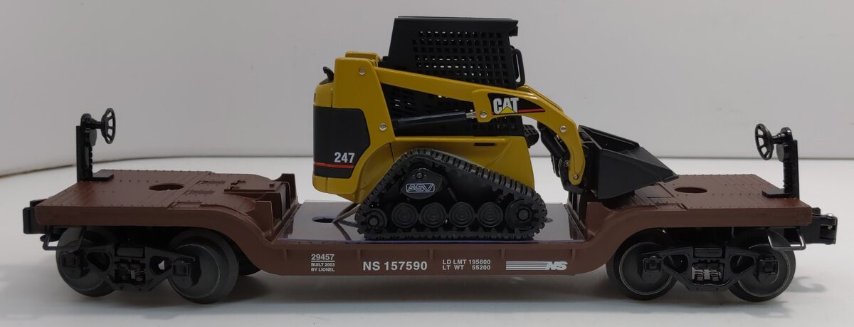 Lionel 6-29457 O Gauge NS Depressed Center Flatcar w/Multi-Terrain Loader LN/Box