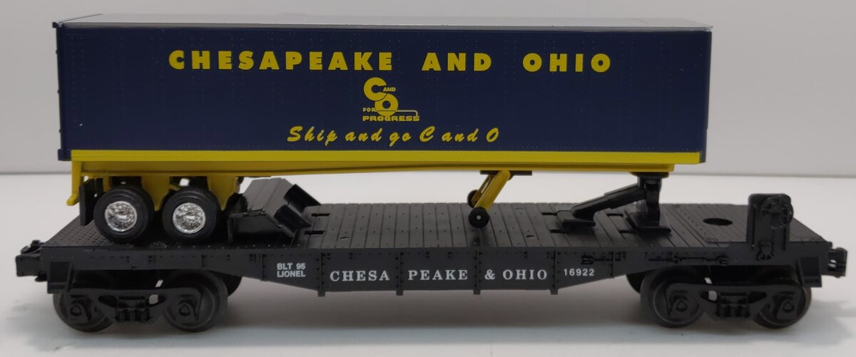 Lionel 6-16922 O Gauge Chesapeake & Ohio Flatcar with Trailer #16922 LN/Box