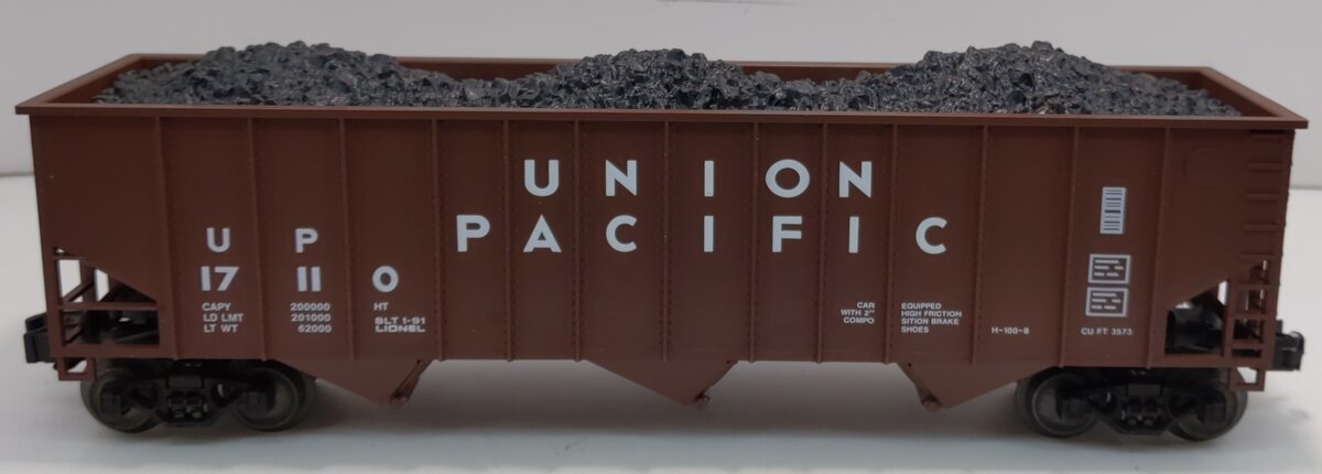 Lionel 6-17110 O Gauge Union Pacific 3-Bay Hopper #17110 with Coal Load EX/Box