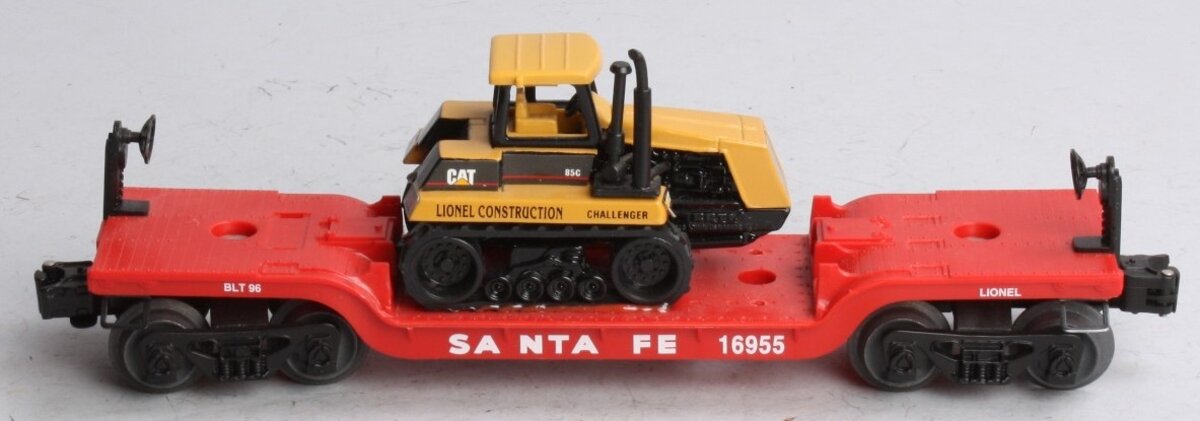Lionel 6-16955 O Gauge Santa Fe Flatcar with Ertl Challenger LN/Box
