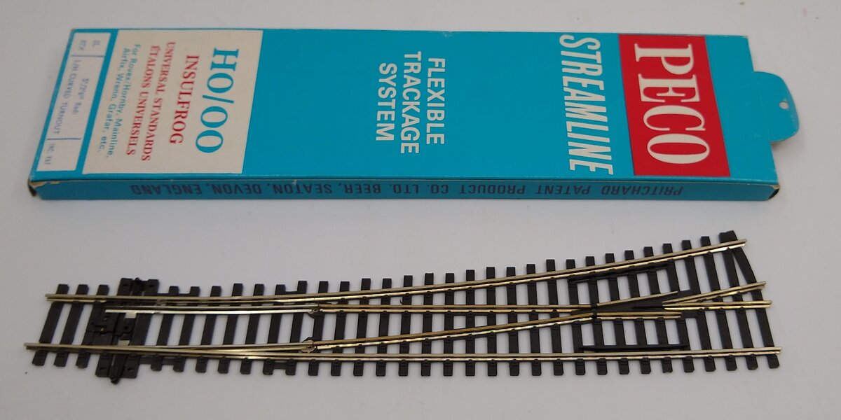 Peco SL-87X HO/OO Scale Streamline Insulfrog L/H Curved Turnout Code 100