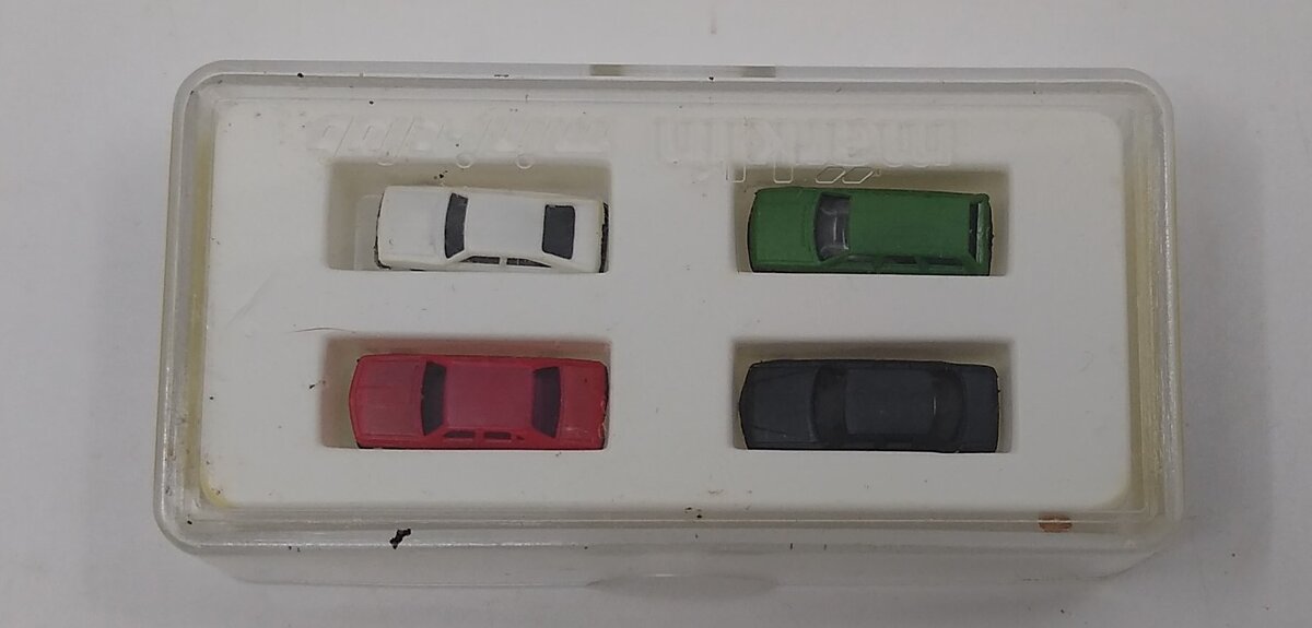 Marklin 8952 Z Scale Automobile Colors May Vary (Set of 4)