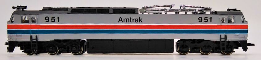 Bachmann 0750 HO Scale Amtrak E60CP Electric Locomotive #951 EX/Box