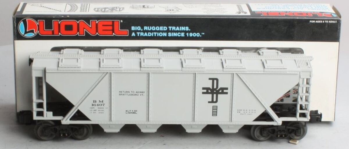 Lionel 6-16407 O Gauge Boston & Maine Four-Bay Hopper LN/Box